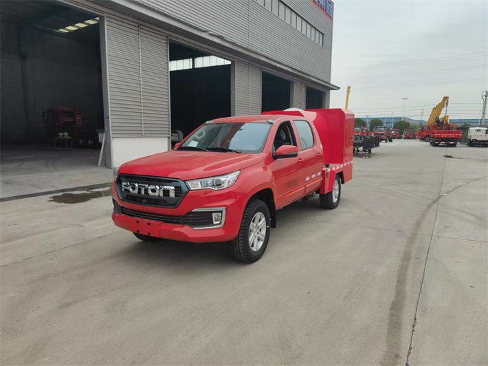 福田大将军皮卡1方森林消防洒水车